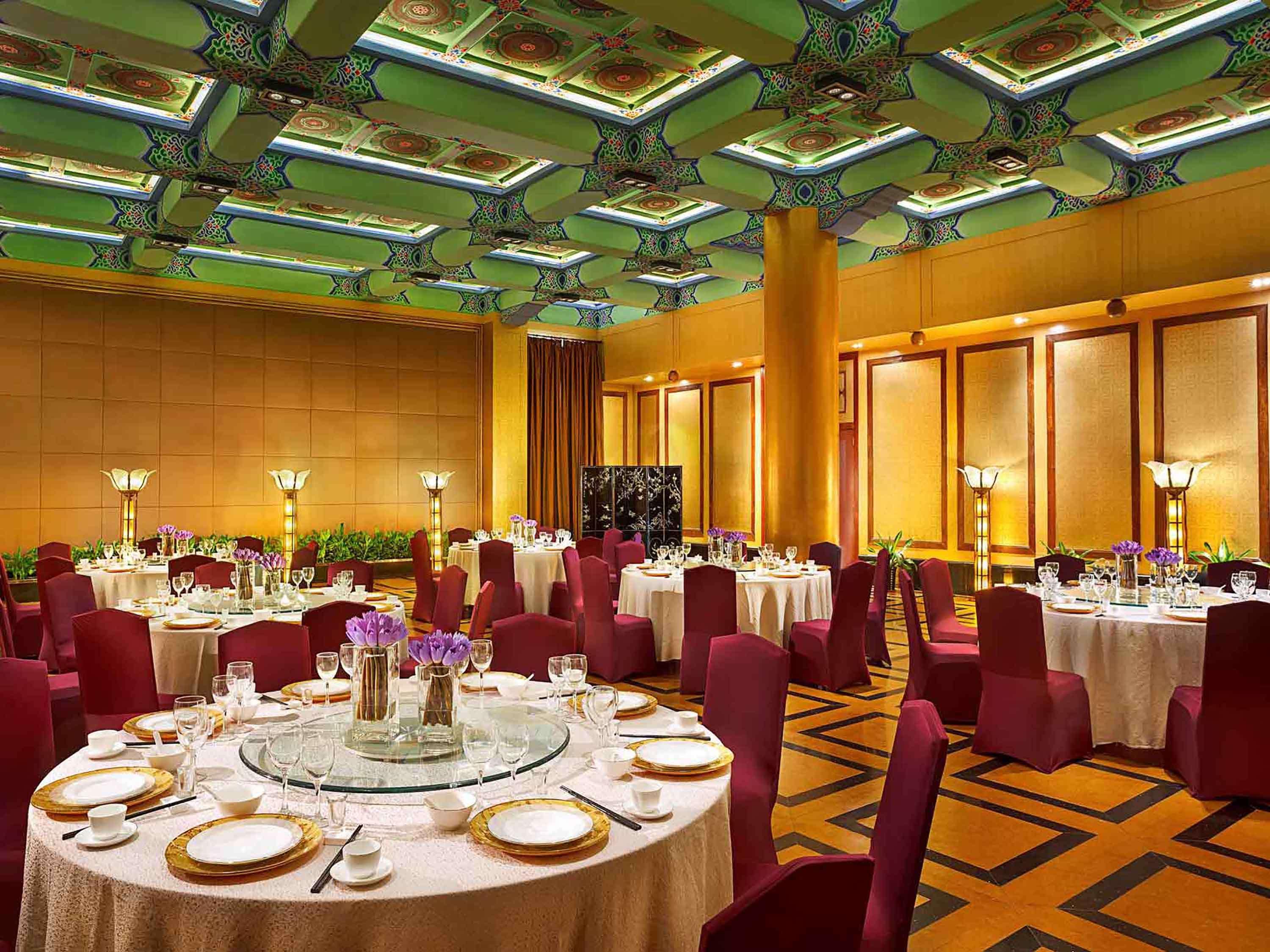 Grand Mercure Xian On Renmin Square Экстерьер фото