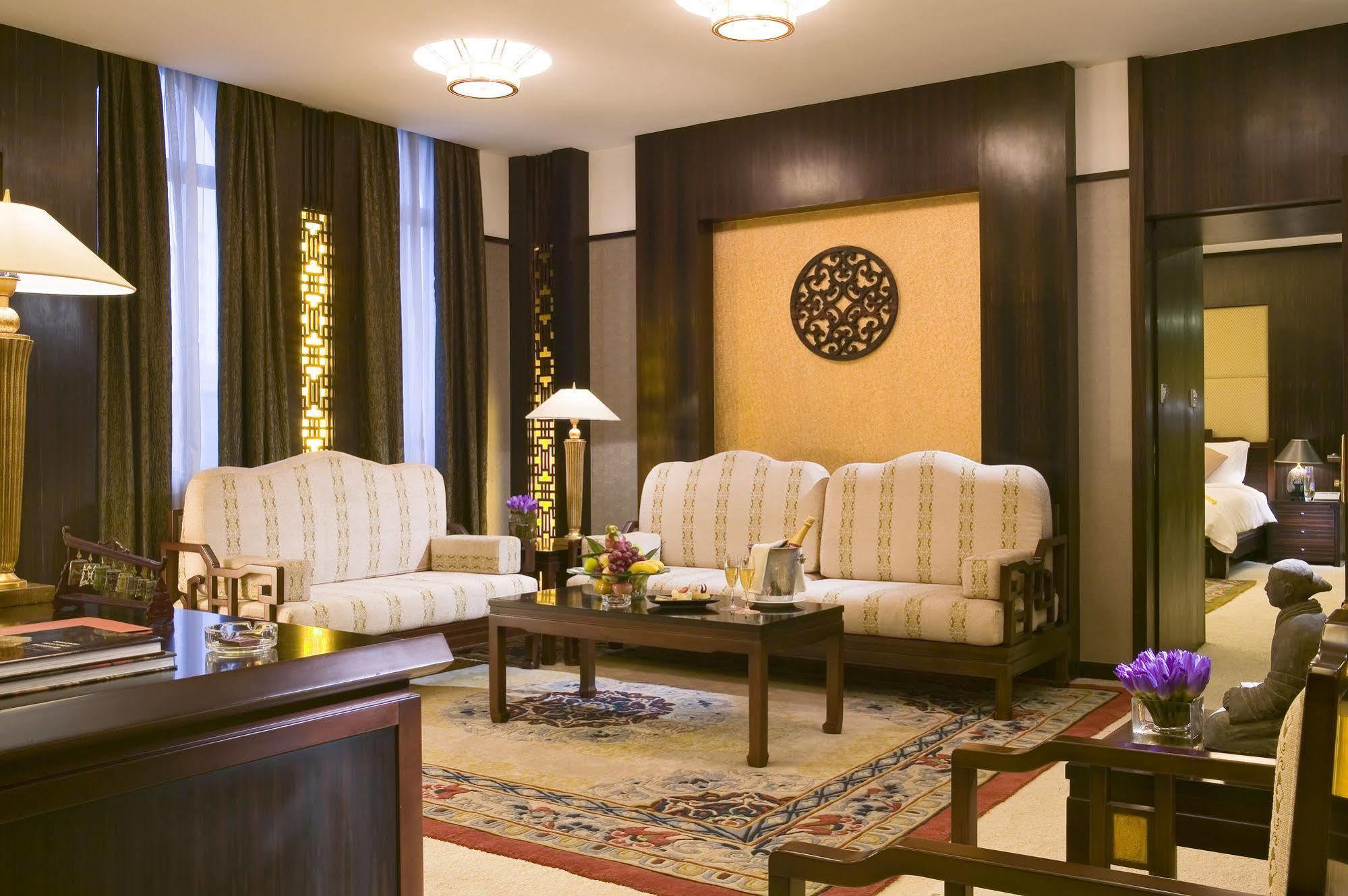 Grand Mercure Xian On Renmin Square Экстерьер фото