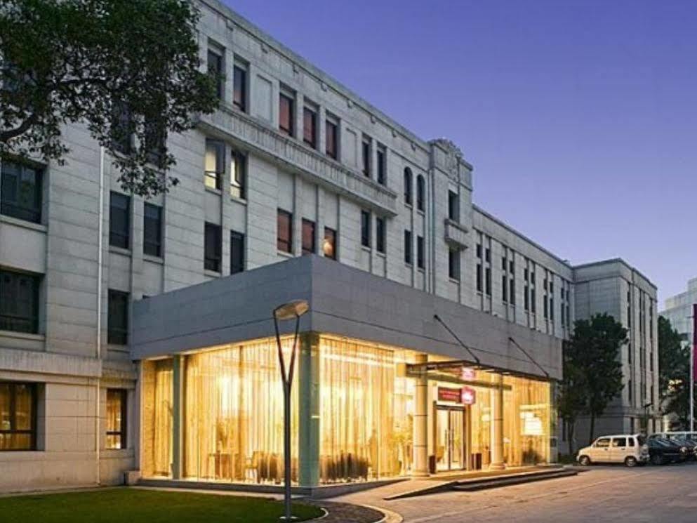 Grand Mercure Xian On Renmin Square Экстерьер фото