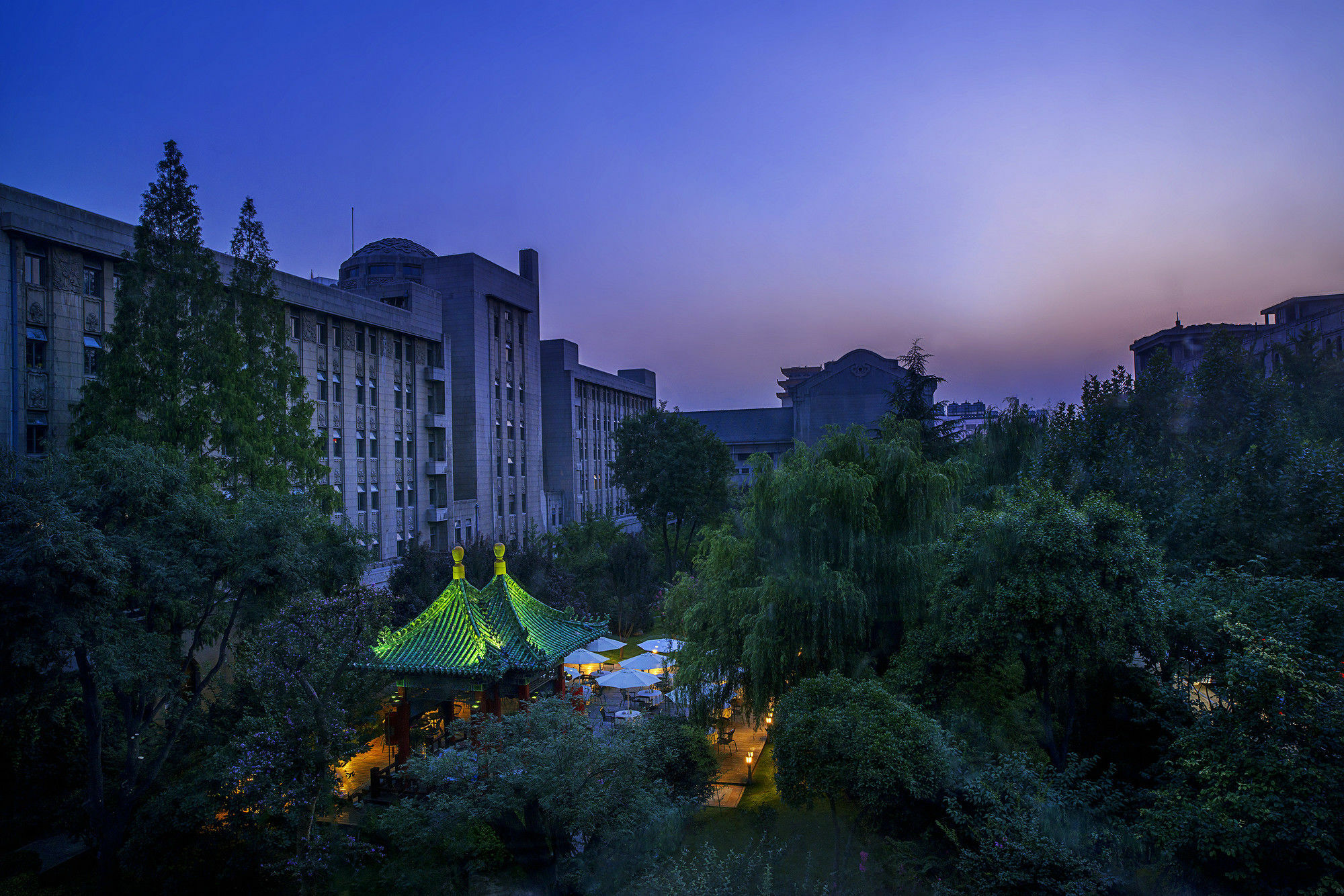 Grand Mercure Xian On Renmin Square Экстерьер фото
